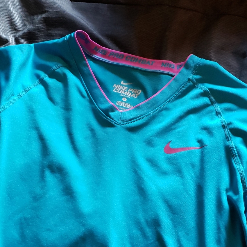 Long sleeve